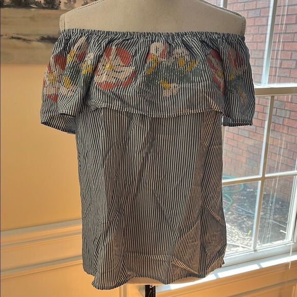 NWT Francesca's Collections Blue Rain Off-the-Shoulder Ruffled Blouse - Picture 1 of 7